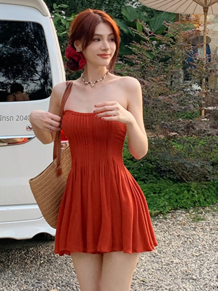 Classic Vintage & Enduringly Stylish Dress