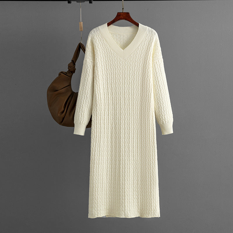 Classic Vintage Sweater with a Flattering Fit