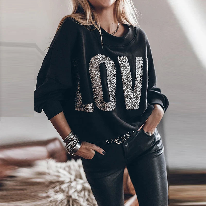 Beautifully Finished Pullover in a Timeless Design