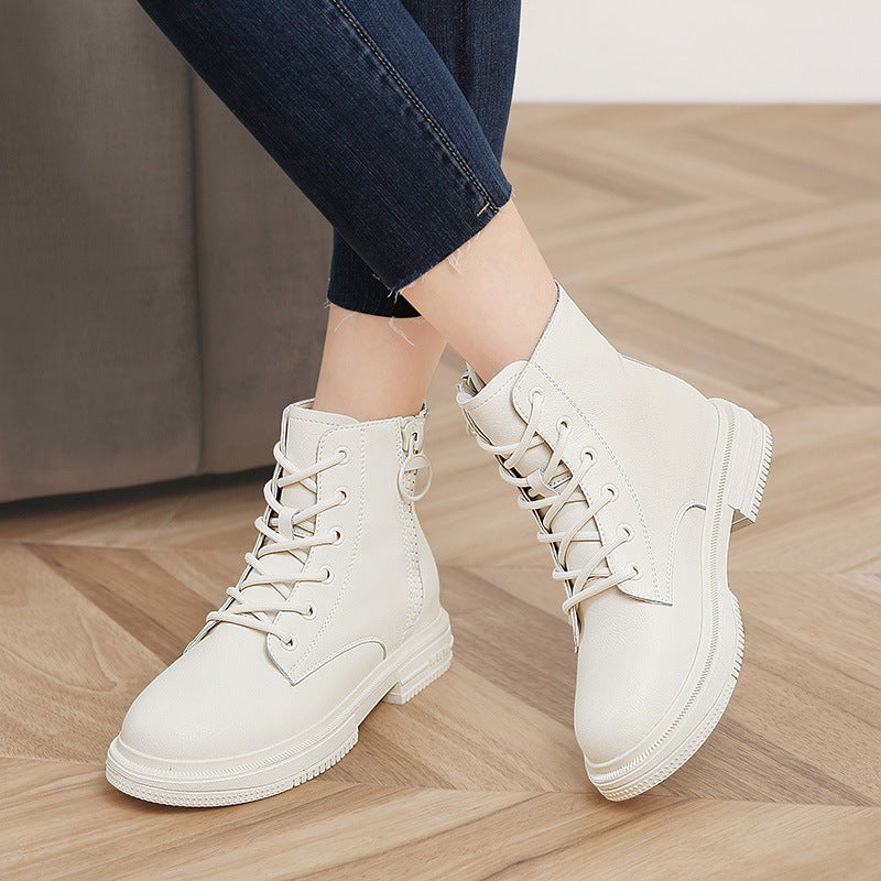 Beautifully Finished Boots in a Timeless Design