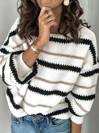 Well Tailored Sweater with a Graceful Silhouette