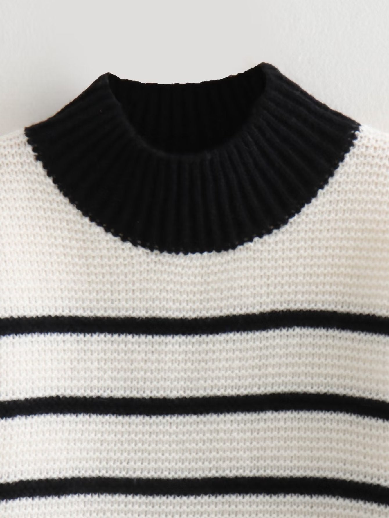 Elegantly Styled Sweater for Everyday Wear