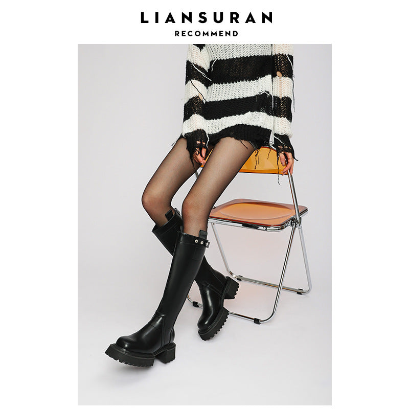 Polished Boots with an Effortless Classic Look