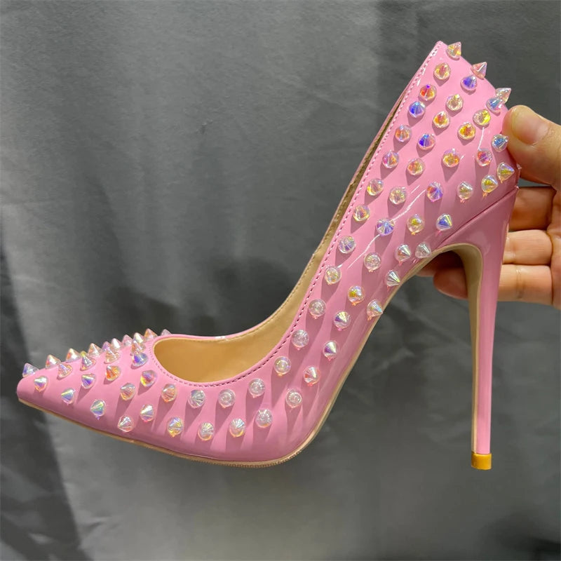 Classic Vintage Heels with a Flattering Fit