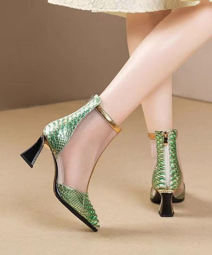Classic Vintage Boots with a Flattering Fit