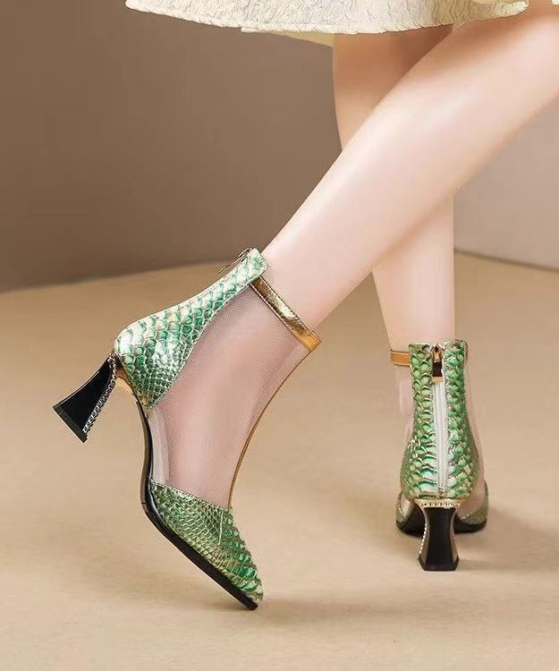 Classic Vintage Boots with a Flattering Fit
