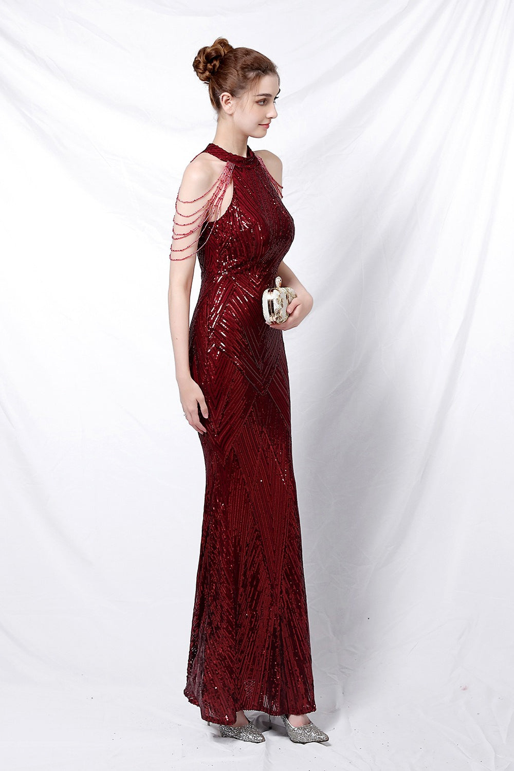 Classic Vintage Dress with a Flattering Fit