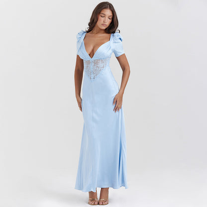 Beautifully Finished Dress in a Timeless Design
