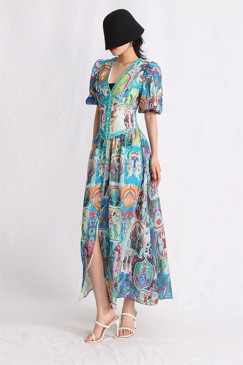 Classic Vintage & Enduringly Stylish Dress