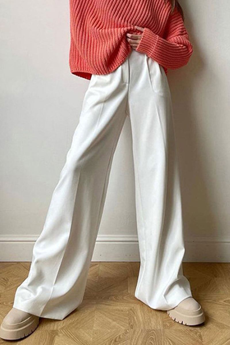 Polished Pants with an Effortless Classic Look