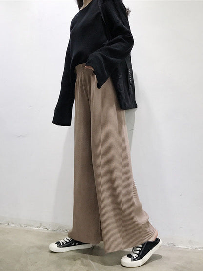 Sophisticated Pants with a Clean Classic Look