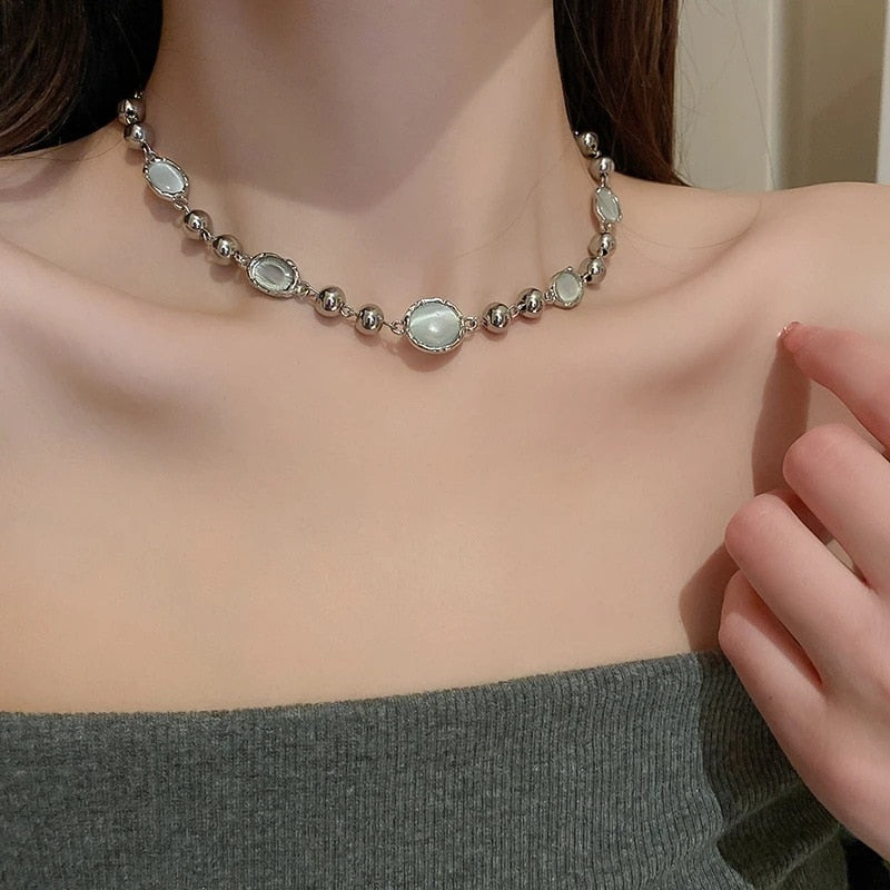 Effortlessly Elegant Garment with a Timeless Design