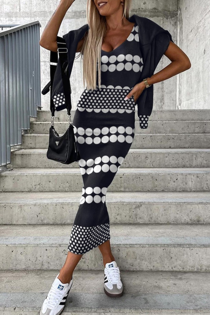 Classic Vintage Garment with a Flattering Fit