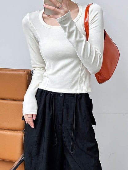 Well Tailored T-Shirt with a Graceful Silhouette