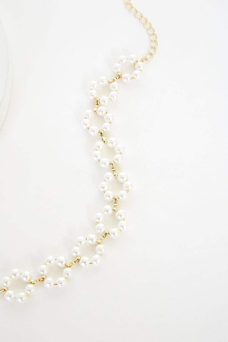 Effortlessly Elegant Garment with a Timeless Design