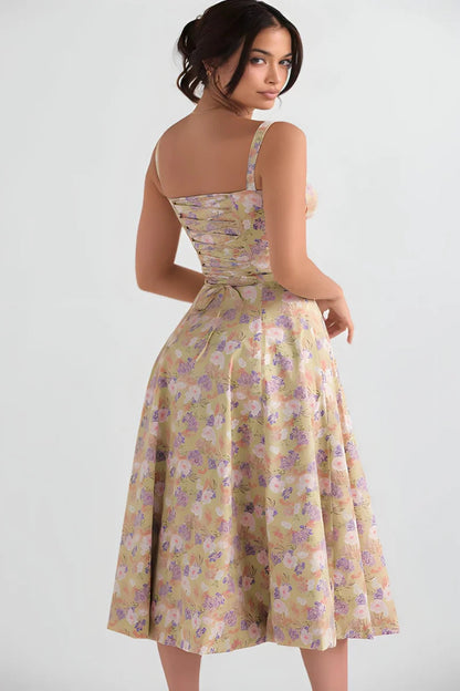 Beautifully Finished Garment in a Timeless Design