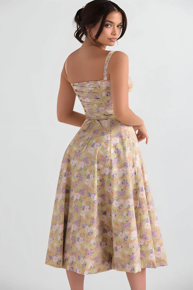 Beautifully Finished Garment in a Timeless Design
