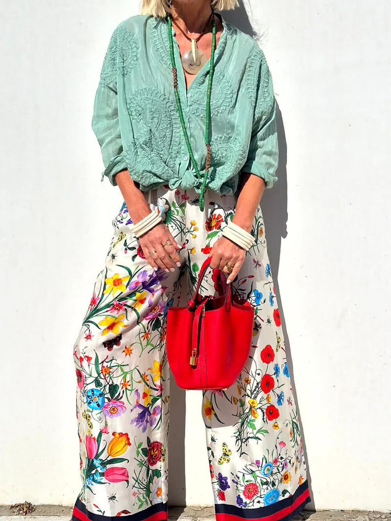 Classic Vintage Pants with a Flattering Fit