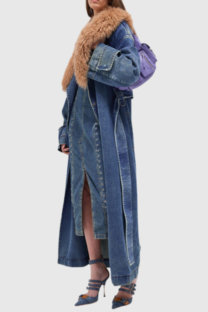 Effortlessly Elegant Coat with a Timeless Design