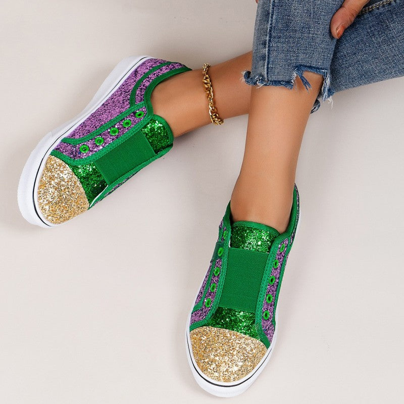 Effortlessly Elegant Shoes with a Timeless Design