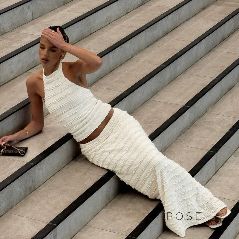 Beautifully Finished Garment in a Timeless Design