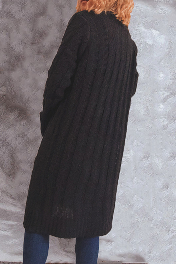 Gracefully Styled Garment for Any Occasion