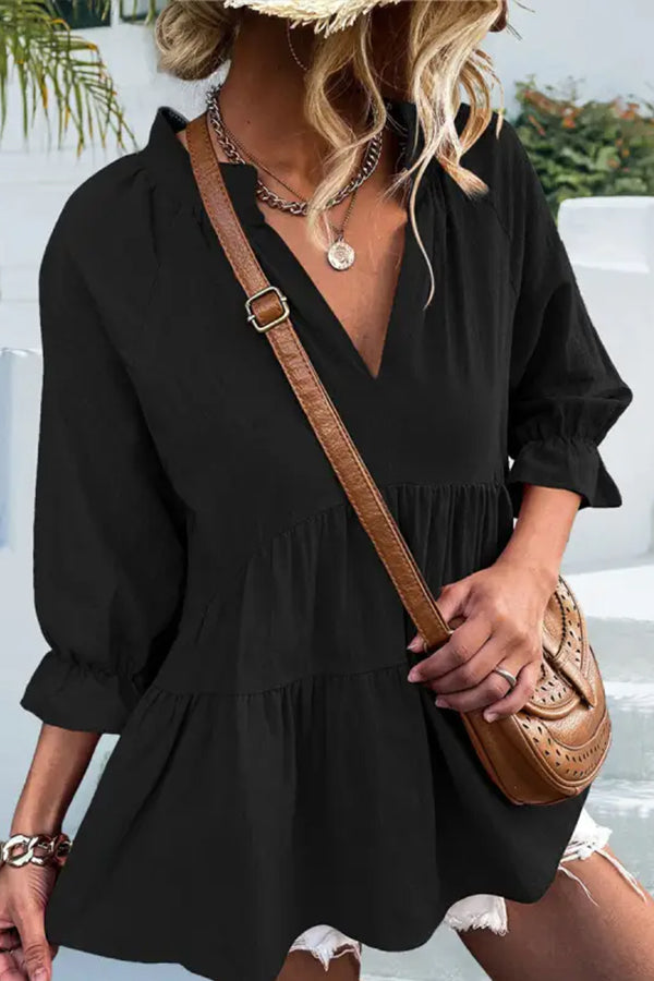 Effortlessly Elegant Blouse with a Timeless Design