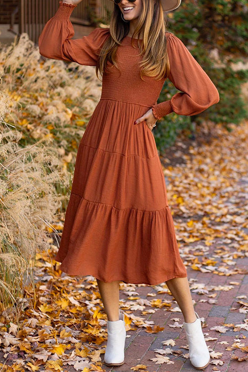 Sophisticated Dress with a Clean Classic Look
