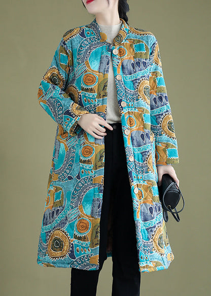 Beautifully Finished Coat in a Timeless Design