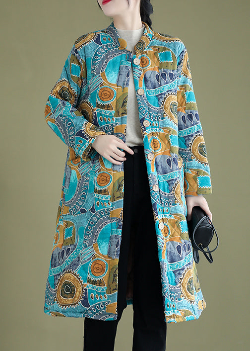 Beautifully Finished Coat in a Timeless Design