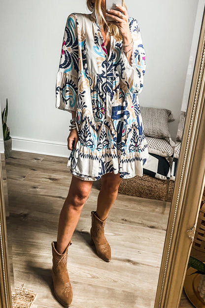 Beautifully Finished Dress in a Timeless Design