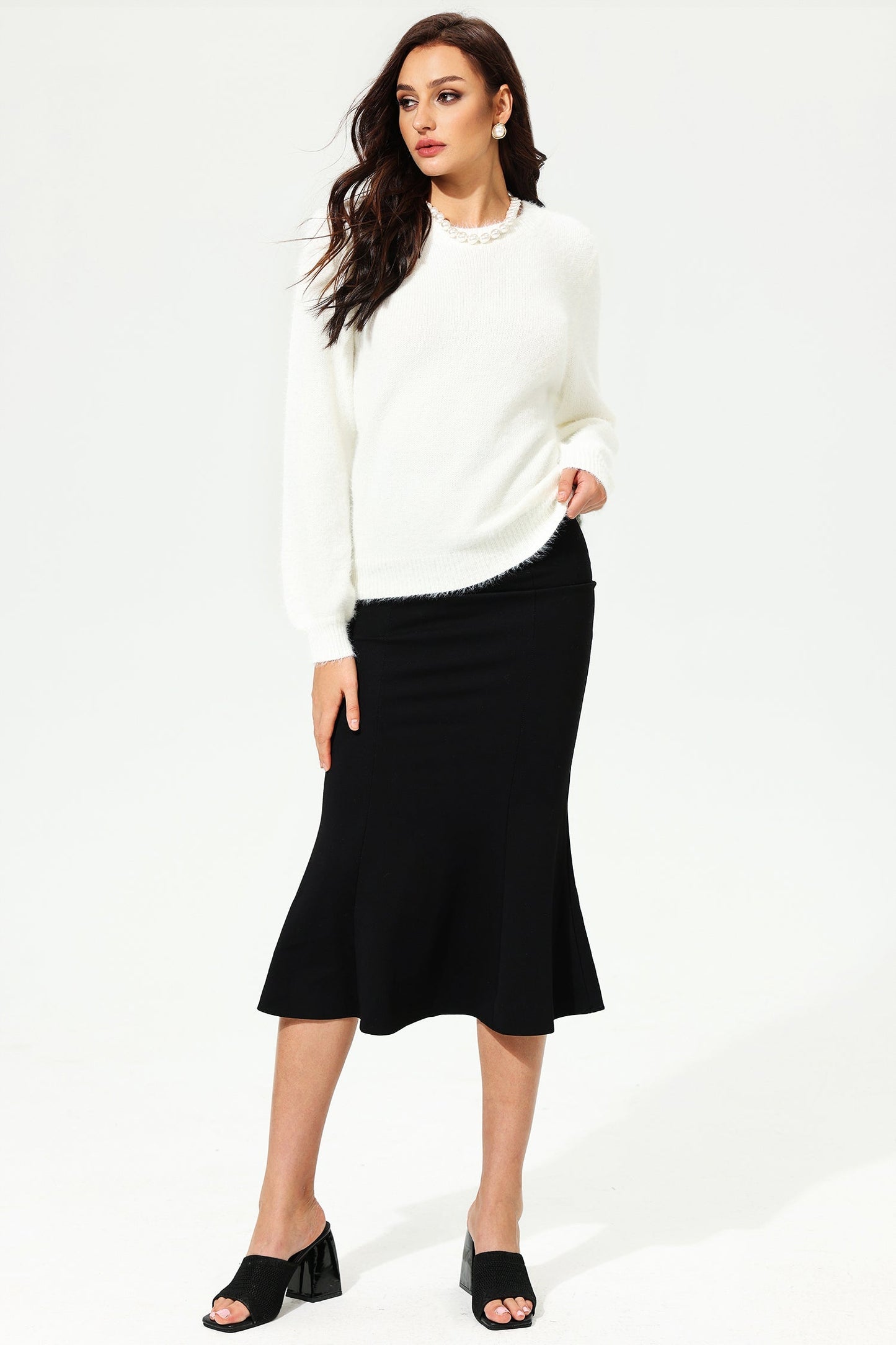Classic Vintage Sweater with a Flattering Fit