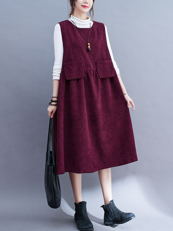 Classic Vintage Dress with a Flattering Fit