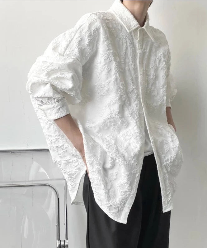 Effortlessly Elegant Shirt with a Timeless Design