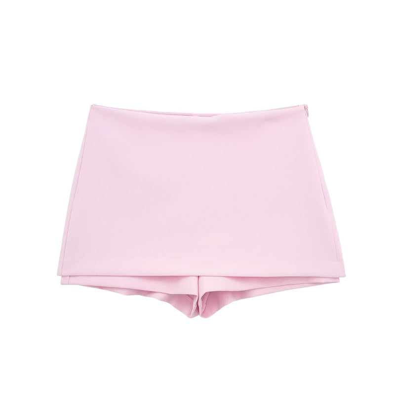 Well Tailored Garment with a Graceful Silhouette