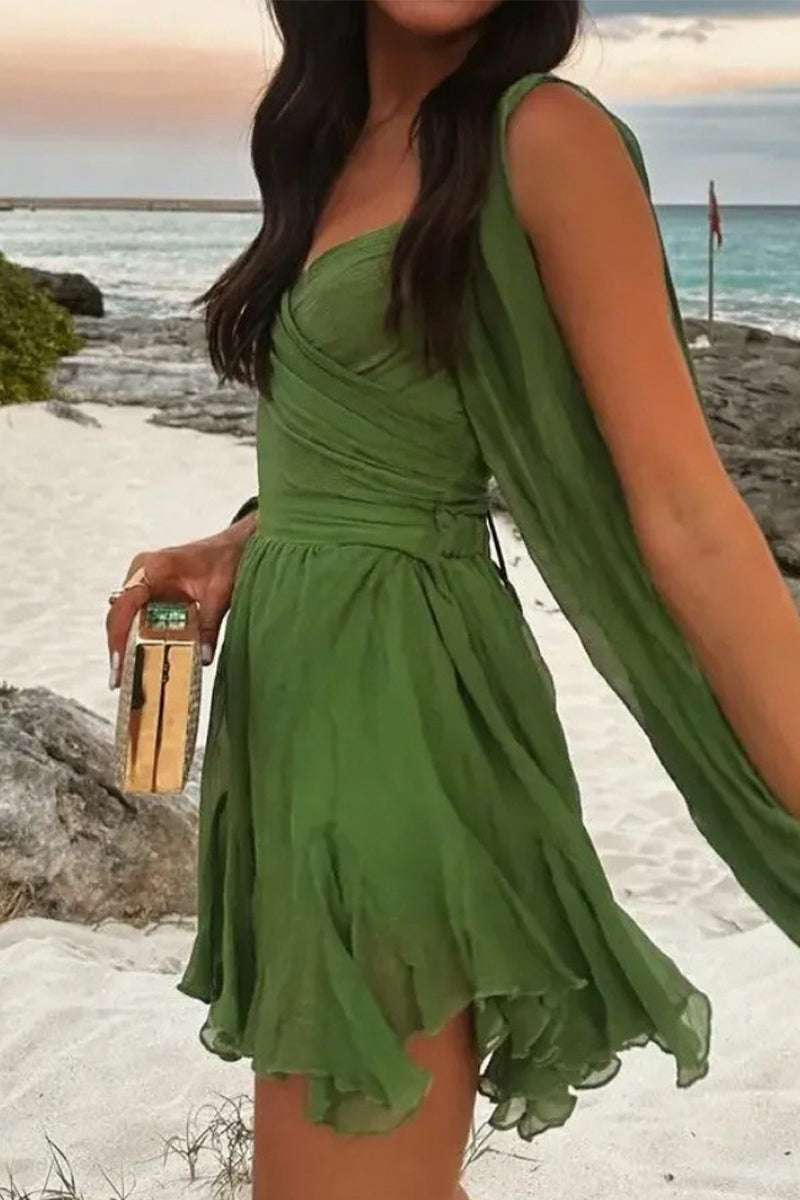 Well Tailored Dress with a Graceful Silhouette