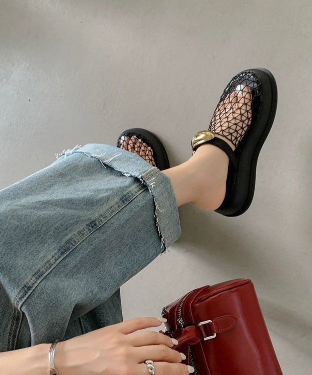 Polished Sandals with an Effortless Classic Look
