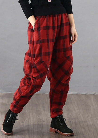 Effortlessly Elegant Pants with a Timeless Design
