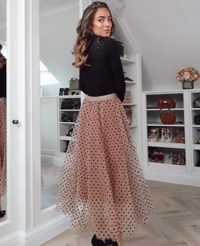 Gracefully Styled Garment for Any Occasion
