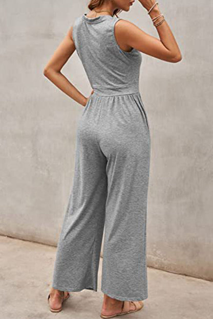 Effortlessly Elegant Trousers with a Timeless Design
