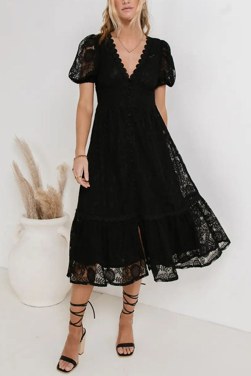 Well Tailored Dress with a Graceful Silhouette