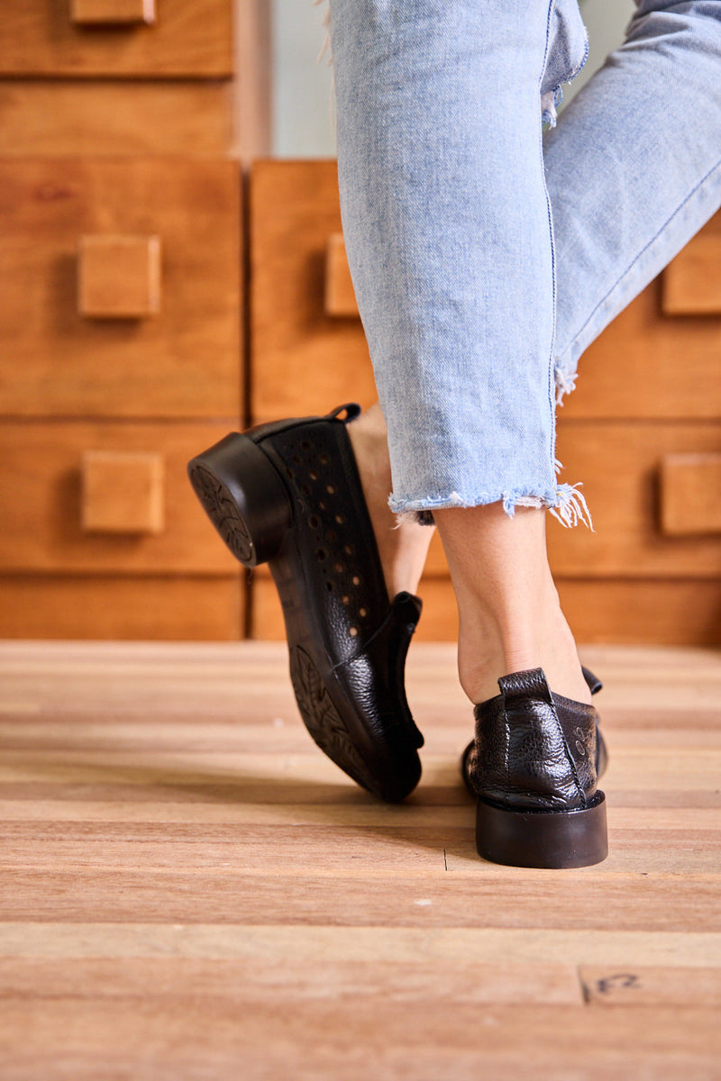 Polished Garment with an Effortless Classic Look
