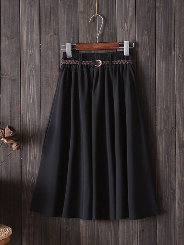 Effortlessly Elegant Garment with a Timeless Design