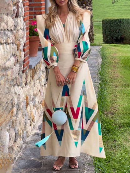 Classic Vintage & Enduringly Stylish Dress