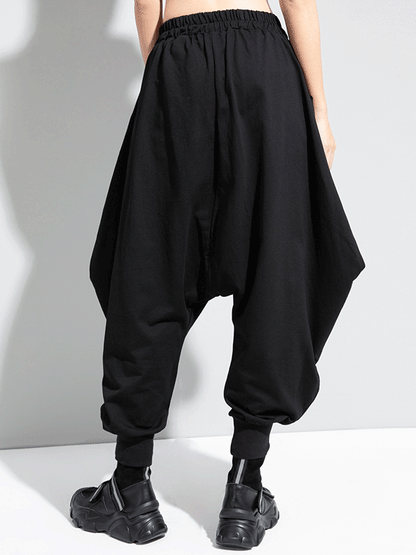 Classic Vintage Pants with a Flattering Fit