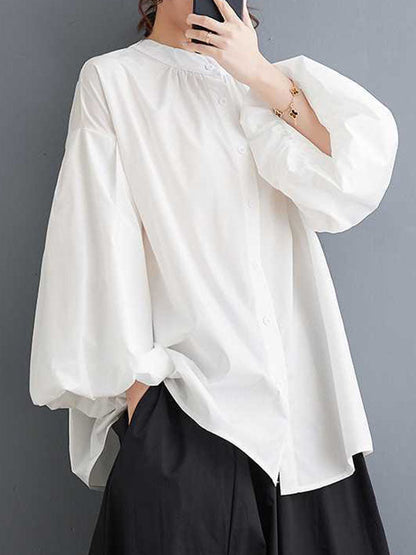 Sophisticated Blouse with a Clean Classic Look