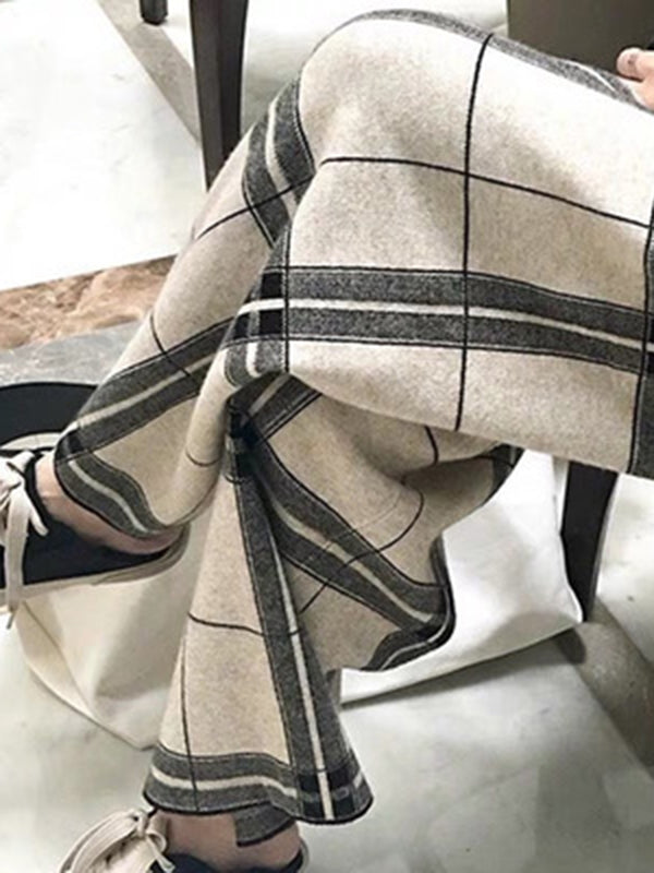 A Vintage Style Pants with Delicate Timeless Details