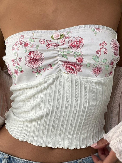 Effortlessly Elegant Top with a Timeless Design
