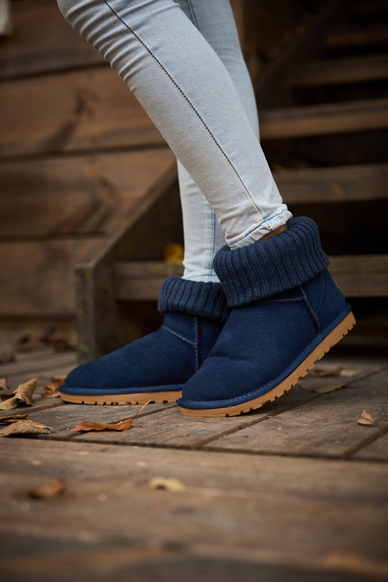 Beautifully Finished Boots in a Timeless Design