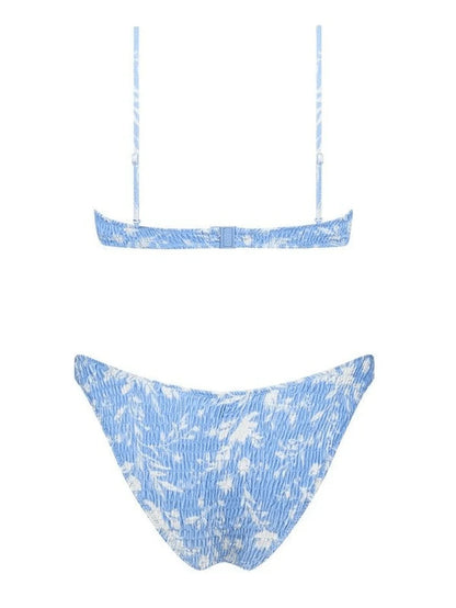 Beautifully Finished Bikini in a Timeless Design